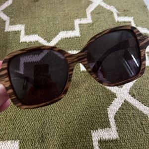 Anna Tiger eyed Sunglasses